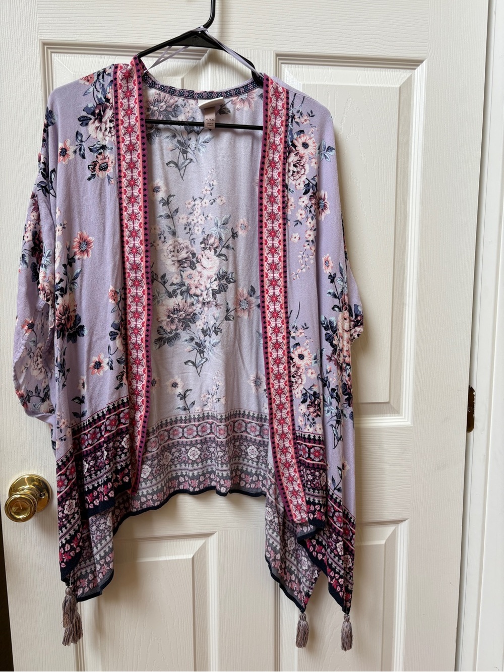 Knox Rose Lavender and Pink Floral Kimono Cardigan with Tassel Trim XL/XXL
